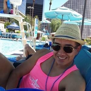 Meet your Posher, Nestor